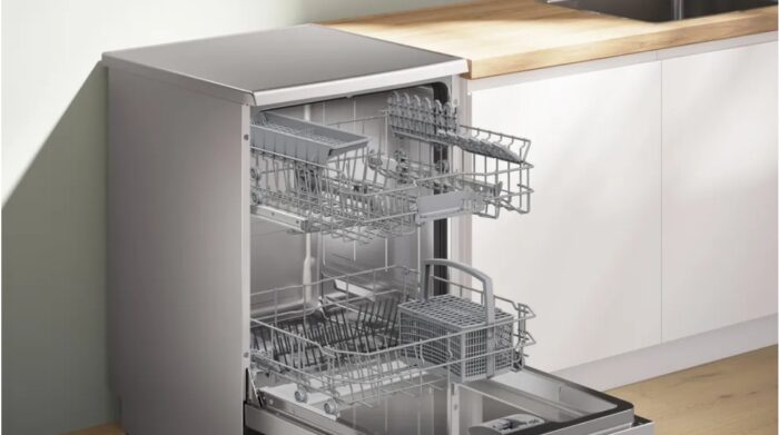 SMS2HTI02E Bosch Serie 2, Lavastoviglie 60 cm, Acciaio